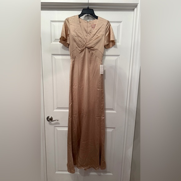 NWT Show Me Your Mumu Rome Twist Gown XS - Picture 2 of 16